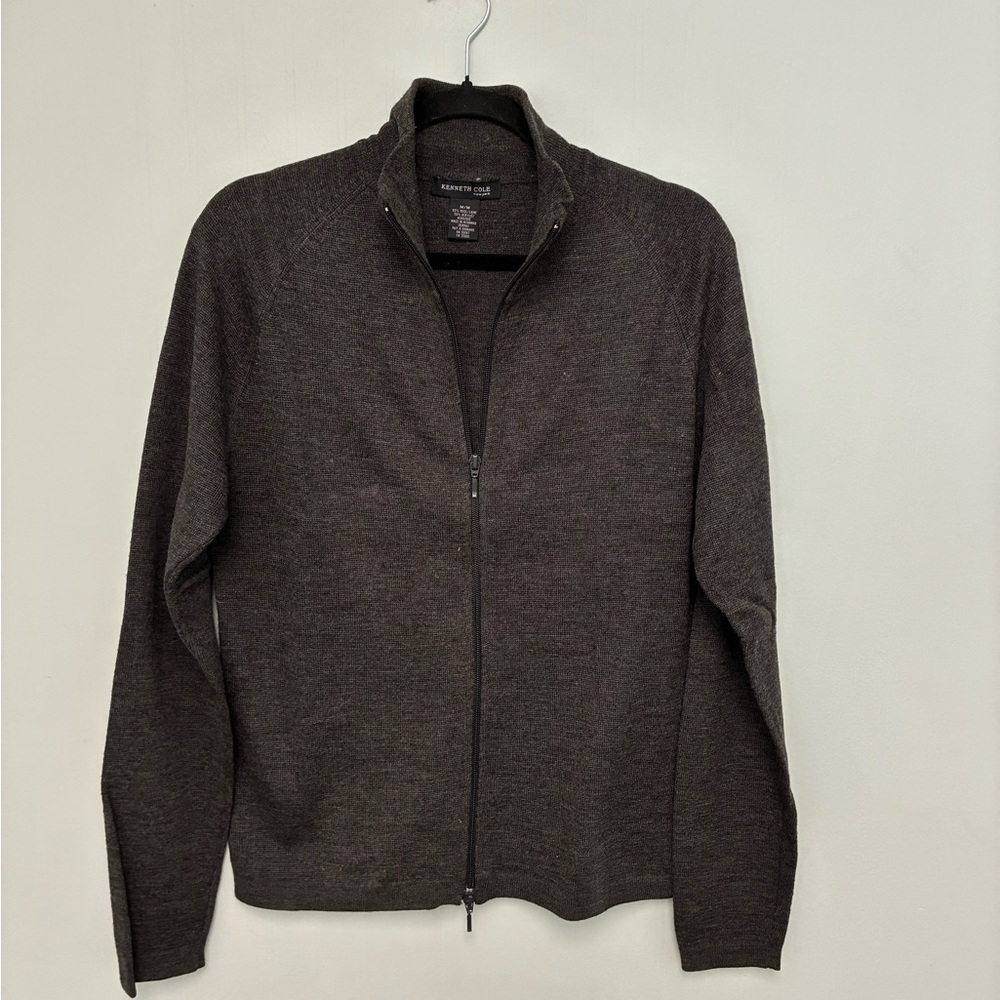 Kenneth Cole zip-up medium